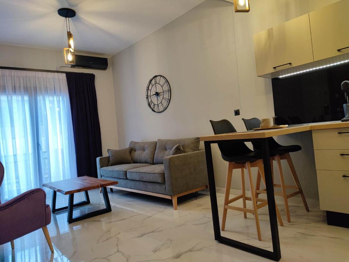 Mary'S Apartment 亚历山德鲁波利斯 外观 照片