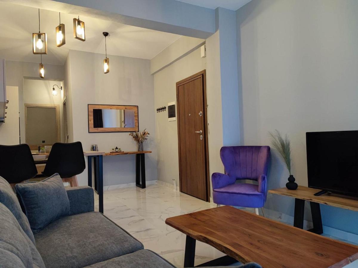 Mary'S Apartment 亚历山德鲁波利斯 外观 照片
