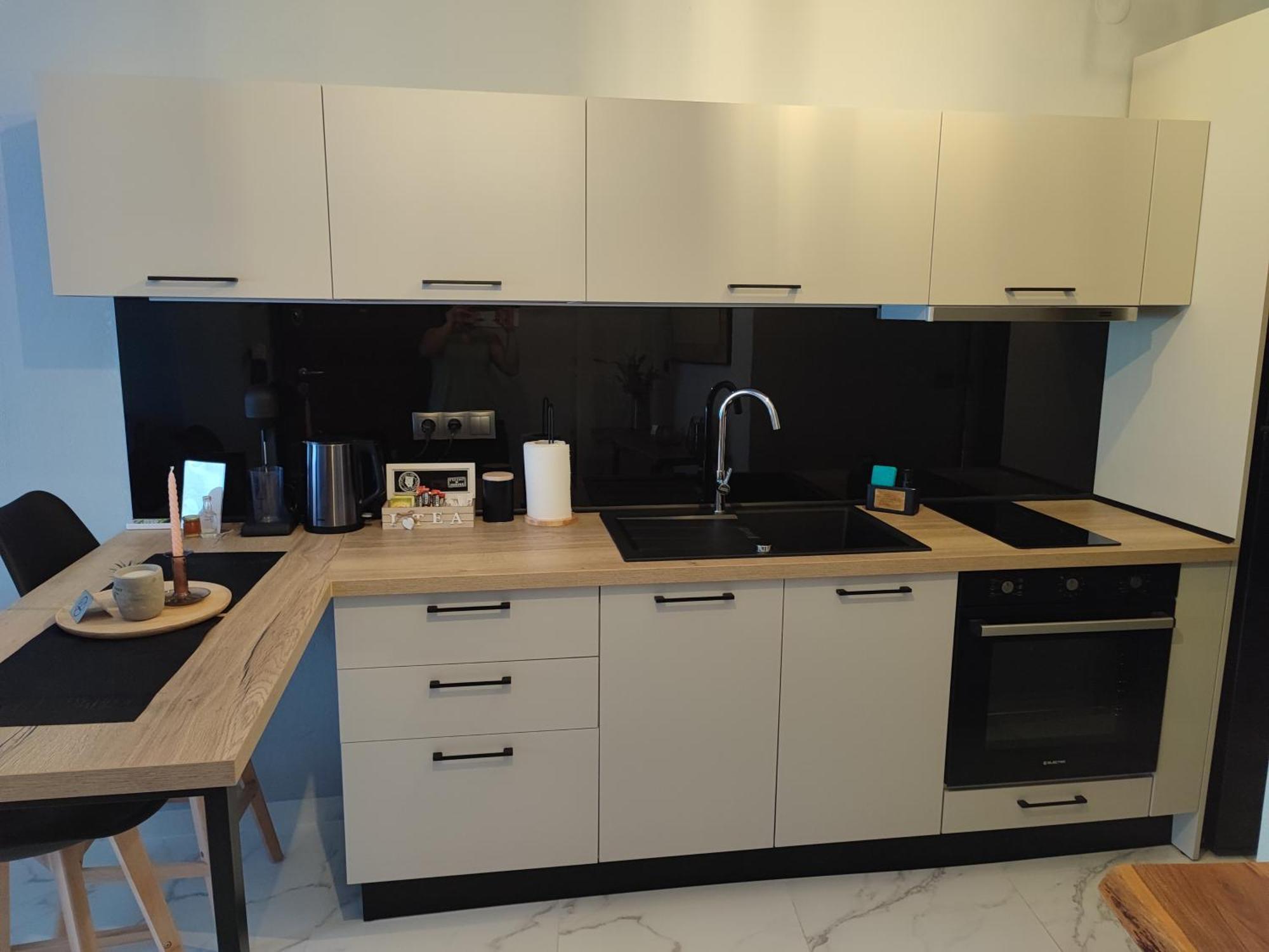Mary'S Apartment 亚历山德鲁波利斯 外观 照片
